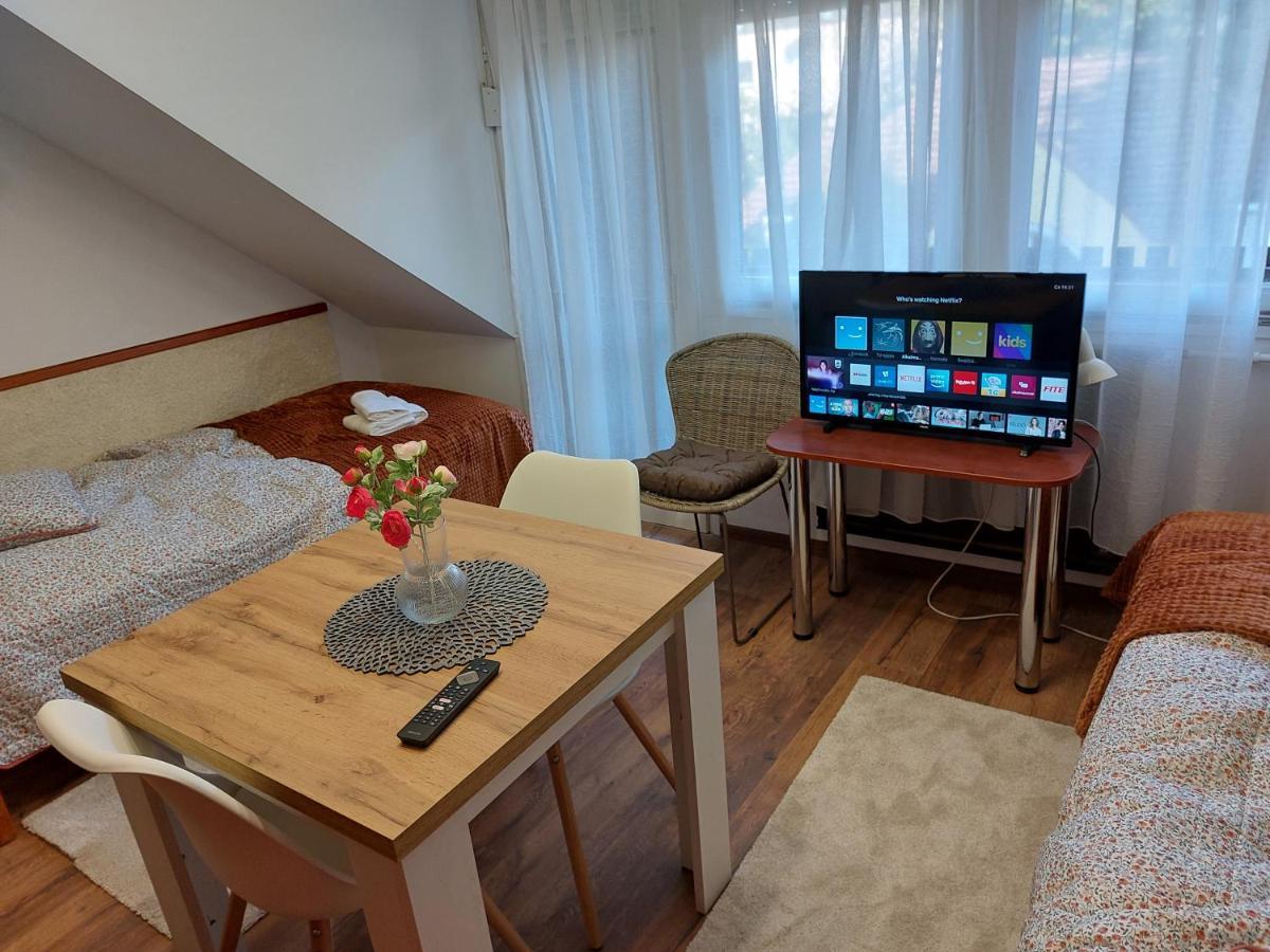 Summer House Apartman Debrecen Exterior photo